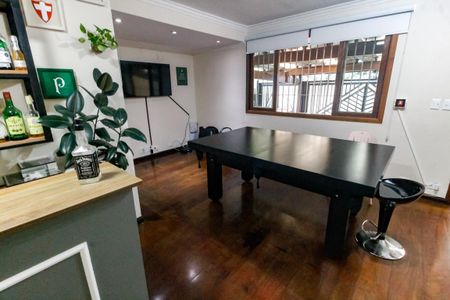 Casa para alugar com 180m², 3 quartos e 3 vagasSala