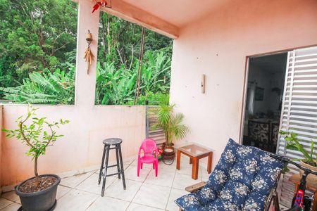 Casa para alugar com 1 quarto, 500m² em Vila Santa Luzia, Taboão da Serra