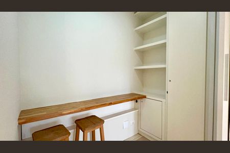 Apartamento para alugar com 90m², 2 quartos e 1 vagaEscritório