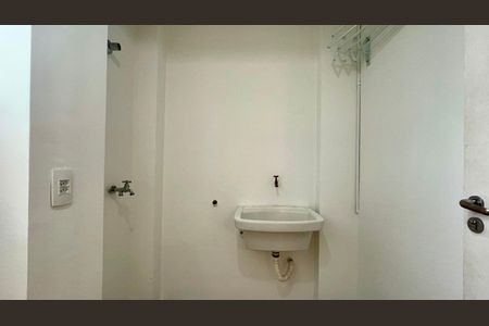 Apartamento para alugar com 90m², 2 quartos e 1 vagaÁrea de Serviço