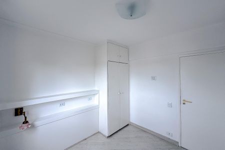 Apartamento à venda com 40m², 1 quarto e 1 vagaQuarto