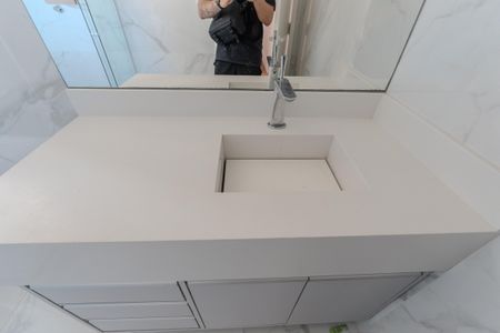 Apartamento para alugar com 123m², 2 quartos e 1 vaga Apartamento para alugar com 123m², 2 quartos e 1 vagaBanheiro social