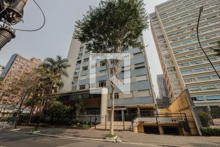 Apartamento para alugar com 123m², 2 quartos e 1 vaga Apartamento para alugar com 123m², 2 quartos e 1 vagaFachada