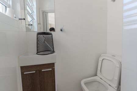 Apartamento para alugar com 123m², 2 quartos e 1 vaga Apartamento para alugar com 123m², 2 quartos e 1 vagaBanheiro de serviço
