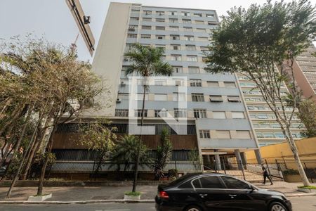Apartamento para alugar com 123m², 2 quartos e 1 vaga Apartamento para alugar com 123m², 2 quartos e 1 vagaFachada