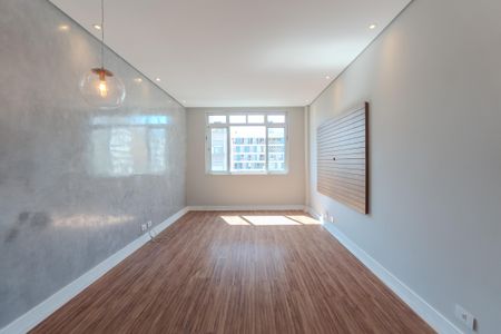 Apartamento para alugar com 123m², 2 quartos e 1 vaga Apartamento para alugar com 123m², 2 quartos e 1 vagaSala