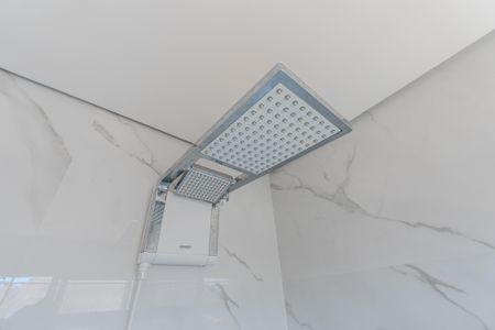 Apartamento para alugar com 123m², 2 quartos e 1 vaga Apartamento para alugar com 123m², 2 quartos e 1 vagaBanheiro social