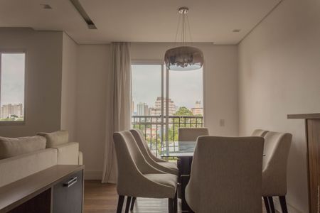 Apartamento para alugar com 72m², 2 quartos e 2 vagasSala