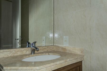 Apartamento para alugar com 72m², 2 quartos e 2 vagasBanheiro