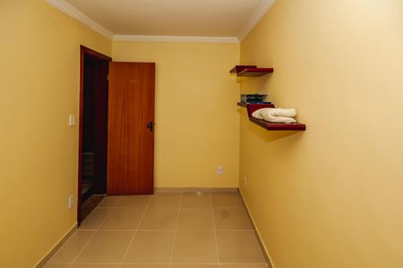 Casa à venda com 220m², 4 quartos e 2 vagasQuarto 1