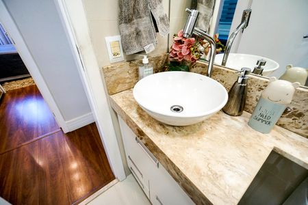 Apartamento à venda com 70m², 3 quartos e 2 vagasPia