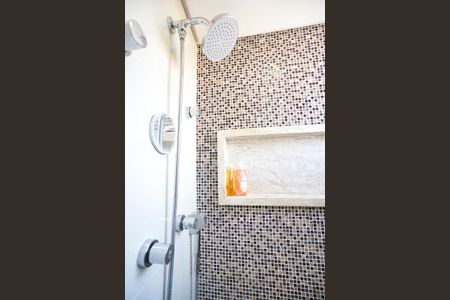 Apartamento à venda com 70m², 3 quartos e 2 vagasBanheiro da suíte