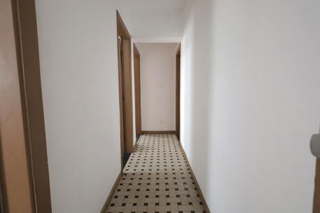Corredor de apartamento para alugar com 3 quartos, 90m² em Bangú, Santo André