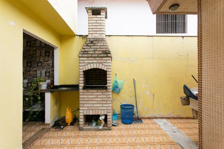 Casa à venda com 280m², 3 quartos e 3 vagasQuintal - Churrasqueira