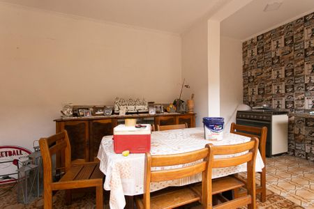 Casa à venda com 280m², 3 quartos e 3 vagasQuintal