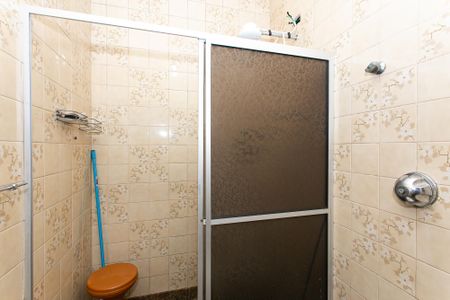 Casa à venda com 280m², 3 quartos e 3 vagasBanheiro Social