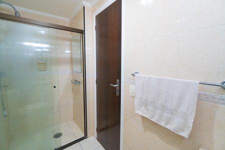 Apartamento à venda com 104m², 3 quartos e 2 vagas Apartamento à venda com 104m², 3 quartos e 2 vagasBanheiro da Suíte
