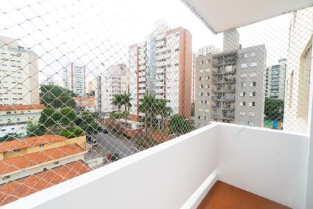 Apartamento à venda com 104m², 3 quartos e 2 vagas Apartamento à venda com 104m², 3 quartos e 2 vagasSacada da Sala