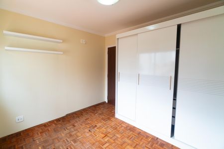 Apartamento à venda com 104m², 3 quartos e 2 vagas Apartamento à venda com 104m², 3 quartos e 2 vagasQuarto 2
