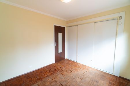 Apartamento à venda com 104m², 3 quartos e 2 vagas Apartamento à venda com 104m², 3 quartos e 2 vagasQuarto 1