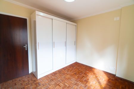 Apartamento à venda com 104m², 3 quartos e 2 vagas Apartamento à venda com 104m², 3 quartos e 2 vagasQuarto 2