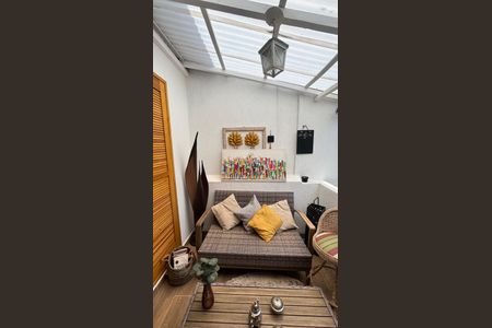 Casa para alugar com 85m², 2 quartos e 1 vaga Casa para alugar com 85m², 2 quartos e 1 vagaVaranda do Quarto 1