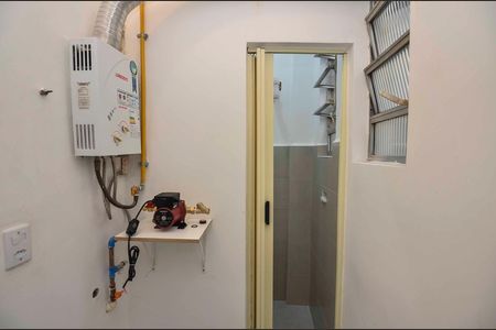 Apartamento para alugar com 104m², 2 quartos e sem vaga Apartamento para alugar com 104m², 2 quartos e sem vagaÁrea de Serviço