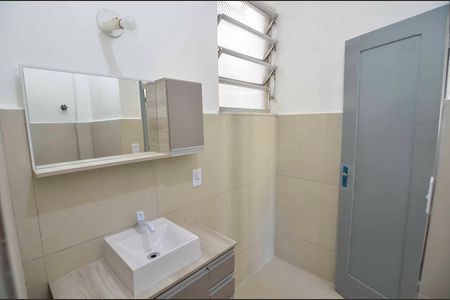 Apartamento para alugar com 104m², 2 quartos e sem vaga Apartamento para alugar com 104m², 2 quartos e sem vagaBanheiro