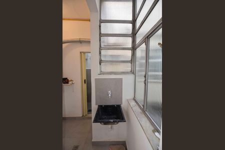 Apartamento para alugar com 104m², 2 quartos e sem vaga Apartamento para alugar com 104m², 2 quartos e sem vagaÁrea de Serviço
