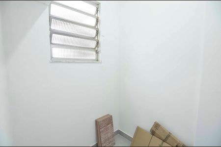 Apartamento para alugar com 104m², 2 quartos e sem vaga Apartamento para alugar com 104m², 2 quartos e sem vagaQuarto de Serviço