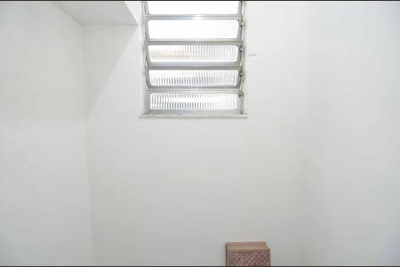 Apartamento para alugar com 104m², 2 quartos e sem vaga Apartamento para alugar com 104m², 2 quartos e sem vagaQuarto de Serviço