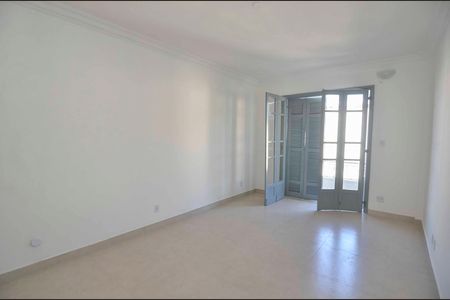 Apartamento para alugar com 104m², 2 quartos e sem vaga Apartamento para alugar com 104m², 2 quartos e sem vagaSala
