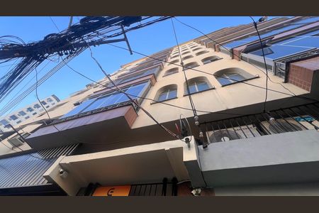 Apartamento para alugar com 104m², 2 quartos e sem vaga Apartamento para alugar com 104m², 2 quartos e sem vagaFachada
