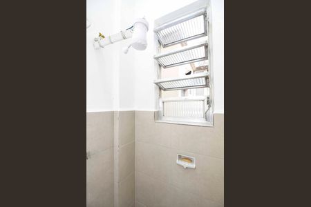 Apartamento para alugar com 104m², 2 quartos e sem vaga Apartamento para alugar com 104m², 2 quartos e sem vagaBanheiro de Serviço