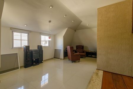 Casa de condomínio à venda com 213m², 4 quartos e 3 vagasQuarto 2