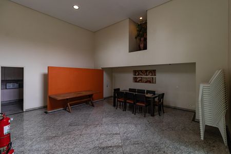 Apartamento à venda com 204m², 2 quartos e 3 vagas Apartamento à venda com 204m², 2 quartos e 3 vagasÁrea comum