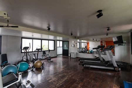 Apartamento à venda com 204m², 2 quartos e 3 vagas Apartamento à venda com 204m², 2 quartos e 3 vagasÁrea comum