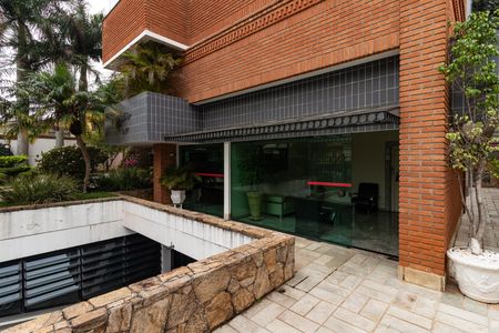 Apartamento à venda com 204m², 2 quartos e 3 vagas Apartamento à venda com 204m², 2 quartos e 3 vagasÁrea comum