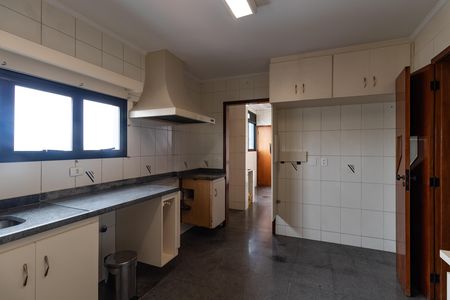 Apartamento à venda com 204m², 2 quartos e 3 vagas Apartamento à venda com 204m², 2 quartos e 3 vagasCozinha