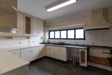 Apartamento à venda com 204m², 2 quartos e 3 vagas Apartamento à venda com 204m², 2 quartos e 3 vagasCozinha