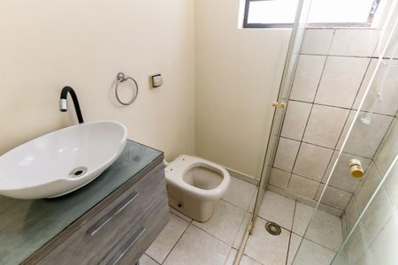 Casa para alugar com 120m², 3 quartos e 1 vaga Casa para alugar com 120m², 3 quartos e 1 vagaBanheiro