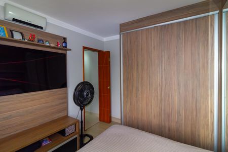 Apartamento para alugar com 47m², 2 quartos e 1 vagaQuarto 1