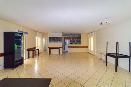 Apartamento para alugar com 47m², 2 quartos e 1 vagaÁrea comum - Salão de festas