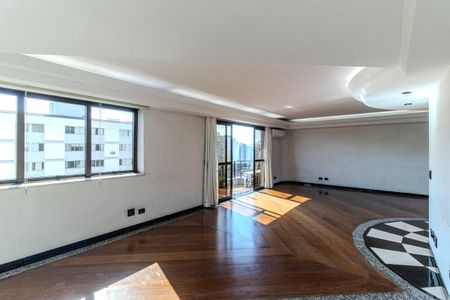 Apartamento à venda com 195m², 3 quartos e 3 vagas Apartamento à venda com 195m², 3 quartos e 3 vagasSala