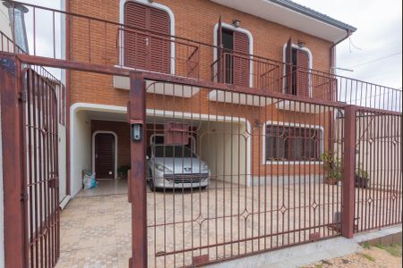 Casa para alugar com 280m², 3 quartos e 4 vagasFachada