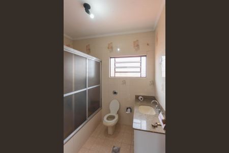 Casa para alugar com 280m², 3 quartos e 4 vagasBanheiro da Suíte