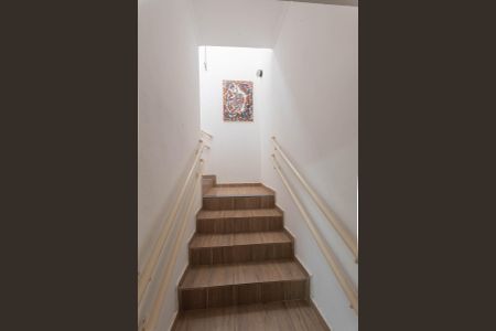 Casa para alugar com 280m², 3 quartos e 4 vagasEscada