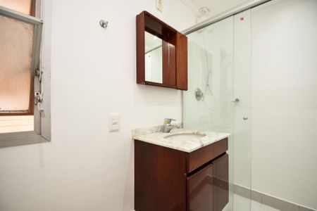 Apartamento para alugar com 110m², 3 quartos e 1 vaga Apartamento para alugar com 110m², 3 quartos e 1 vagaBanheiro social