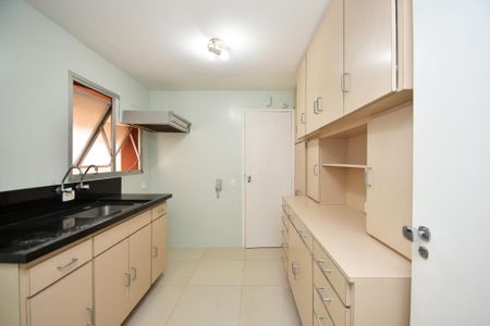 Apartamento para alugar com 110m², 3 quartos e 1 vaga Apartamento para alugar com 110m², 3 quartos e 1 vagaCozinha