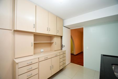 Apartamento para alugar com 110m², 3 quartos e 1 vaga Apartamento para alugar com 110m², 3 quartos e 1 vagaCozinha